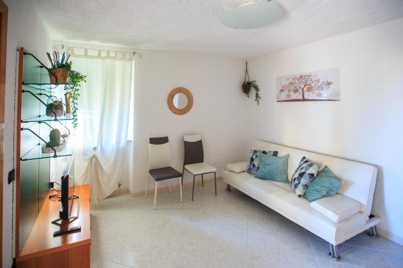 I Colori Di Rio Apartment ริโอมัจโจเร ภายนอก รูปภาพ