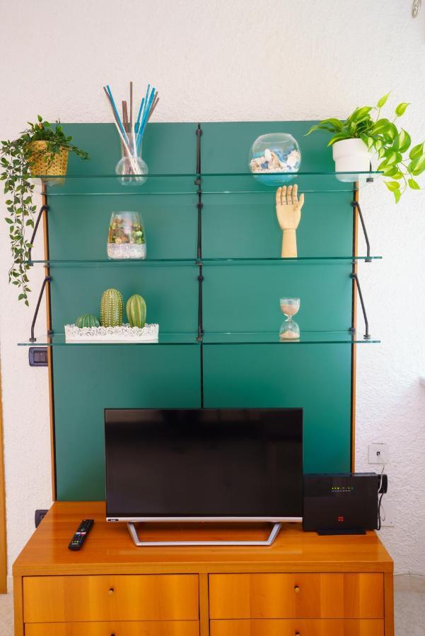 I Colori Di Rio Apartment ริโอมัจโจเร ภายนอก รูปภาพ