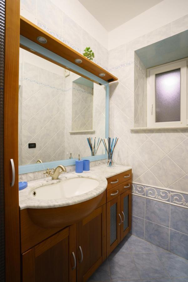 I Colori Di Rio Apartment ริโอมัจโจเร ภายนอก รูปภาพ