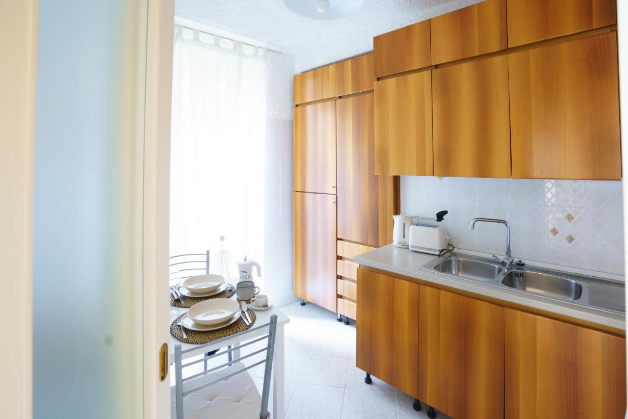 I Colori Di Rio Apartment ริโอมัจโจเร ภายนอก รูปภาพ
