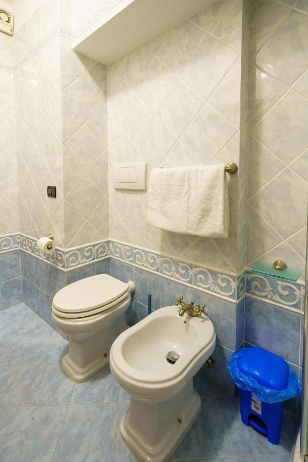 I Colori Di Rio Apartment ริโอมัจโจเร ภายนอก รูปภาพ