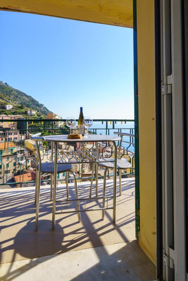 I Colori Di Rio Apartment ริโอมัจโจเร ภายนอก รูปภาพ
